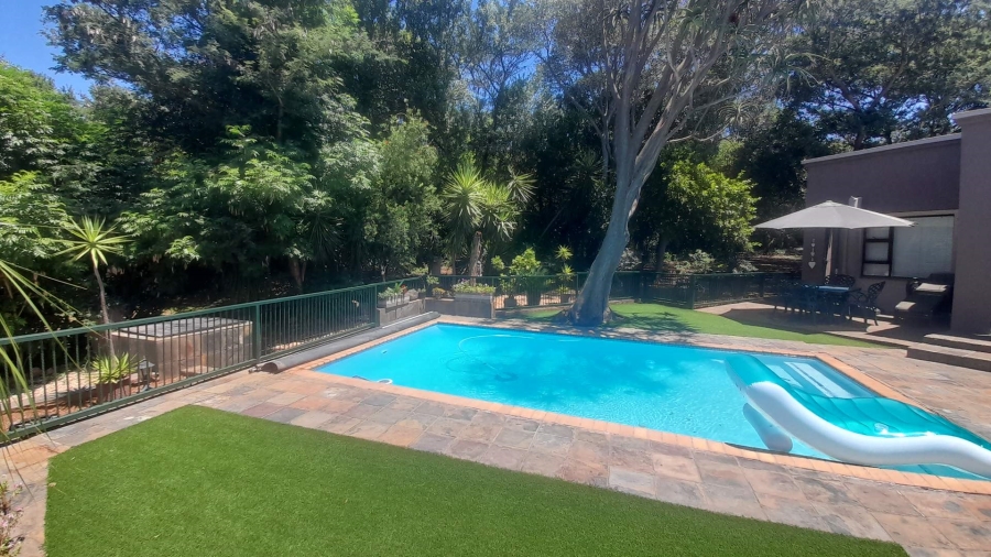 3 Bedroom Property for Sale in Hartbeespoort North West